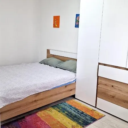 Lola Seaview Guest House. уютный домик в варне * Varna
