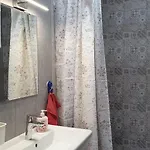 Lola Seaview Guest House. уютный домик в варне Varna